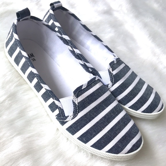 H&M Shoes - Slip-On Denim Striped Shoes Size 7/8